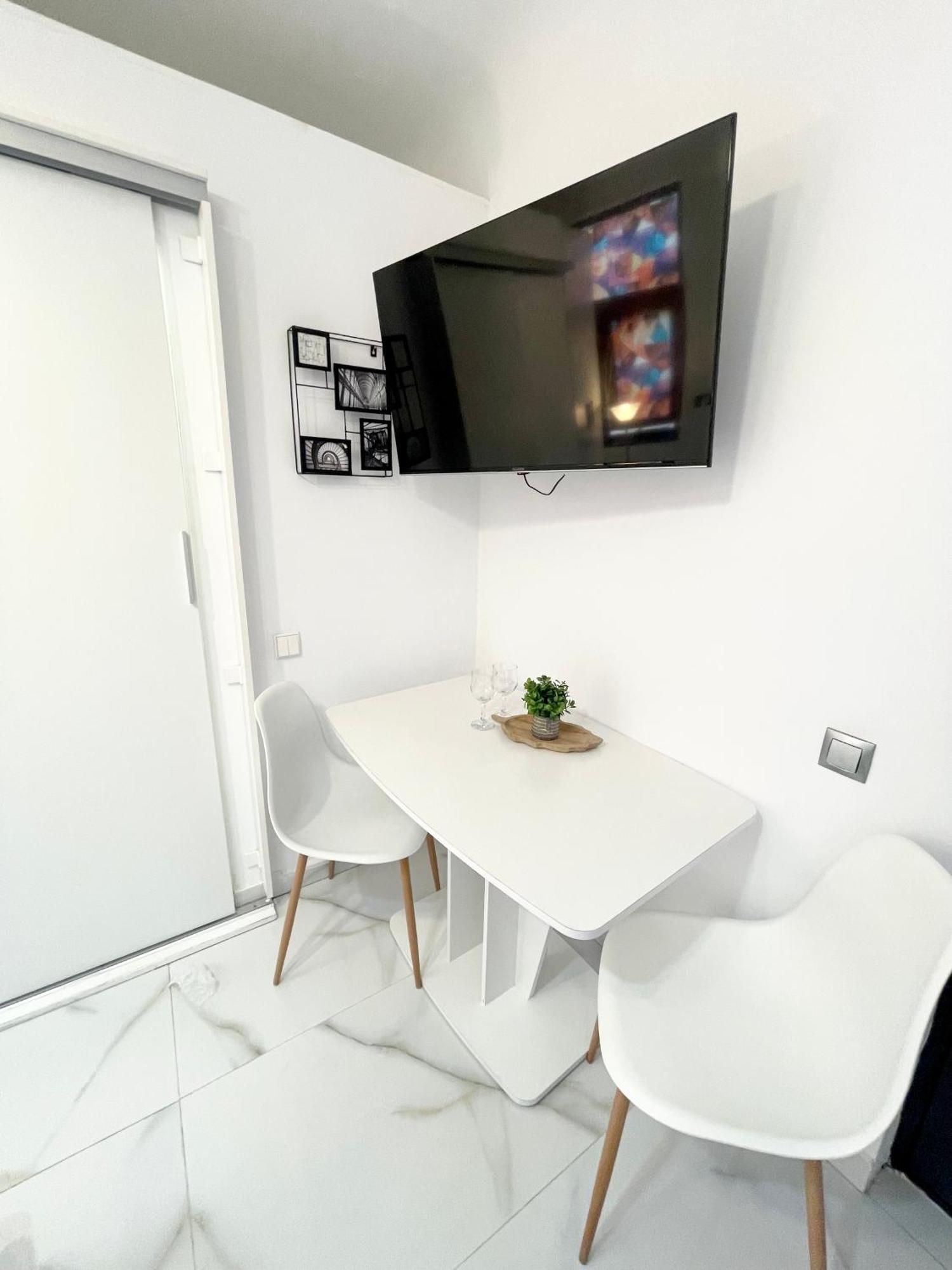 White Studio Bukarest Eksteriør billede